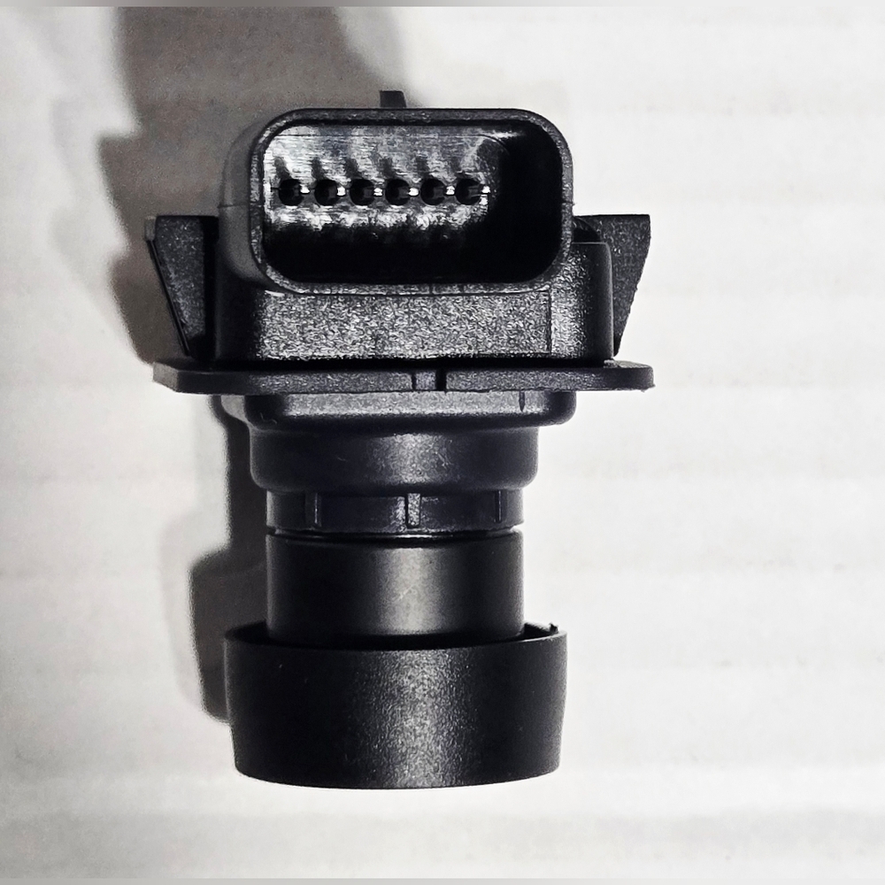 Vehicle Rear‎ View Parking Assist Camera Replacement | 6-Pin Plug - Picture 2 of 9